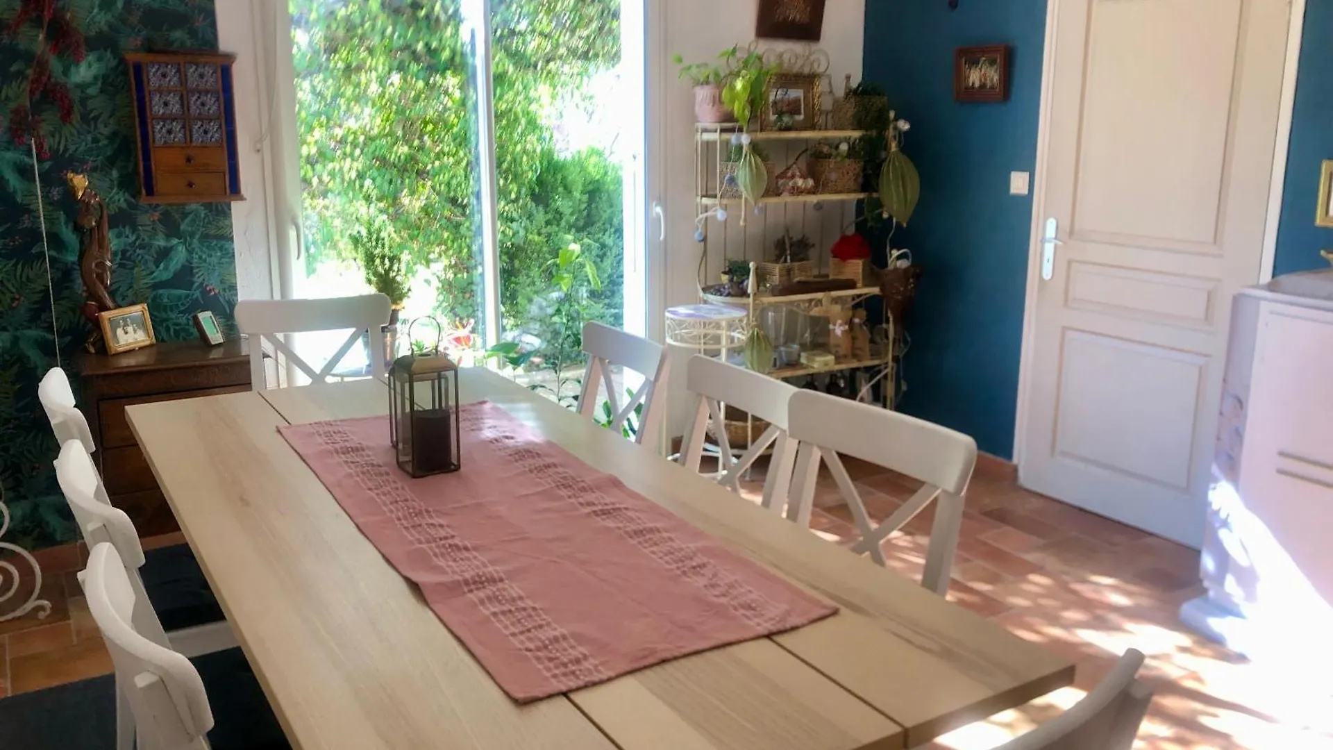 Bed & Breakfast La Villa Provencale La Motte-Chalancon France
